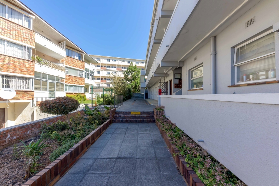 To Let 2 Bedroom Property for Rent in Rondebosch Western Cape